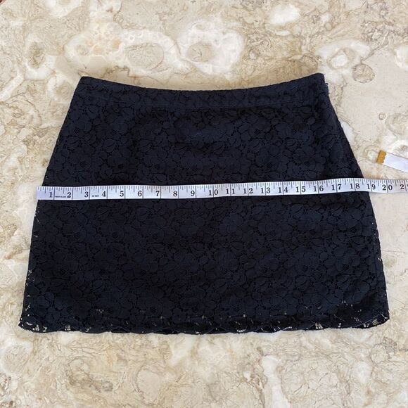 Aritzia Talula Etta Lace Mini Skirt - Picture 7 of 12